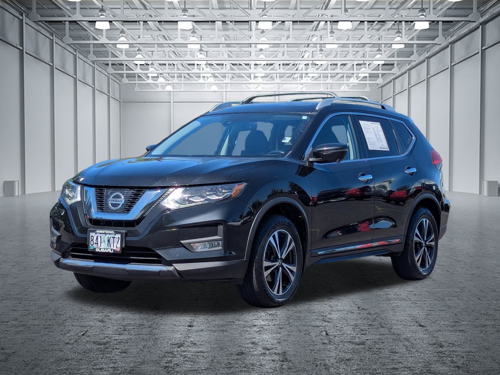 Used 2017 Nissan Rogue SL w/ SL Premium Package AWD/4WD image 9