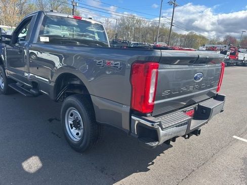 New 2026 Ford F250 XL w/ XL Chrome Package AWD/4WD image 5