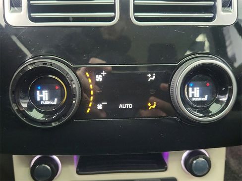 Used 2019 Land Rover Range Rover Supercharged image 44