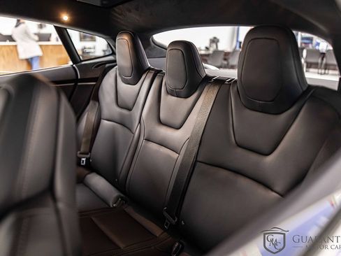 Used 2019 Tesla Model S 100D image 30