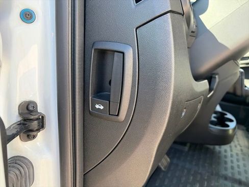 Used 2024 RAM ProMaster 2500 image 40