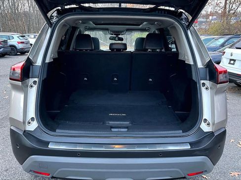 Used 2021 Nissan Rogue SL image 30