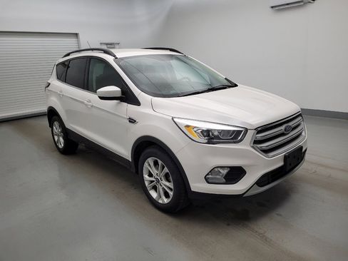 Used 2018 Ford Escape SEL FWD image 11