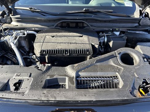 Used 2025 Honda Pilot Black Edition image 37