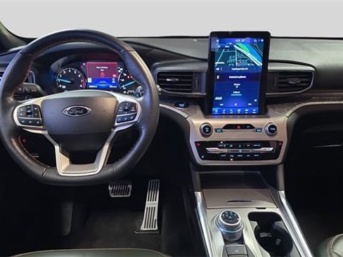 Used 2022 Ford Explorer Timberline image 9