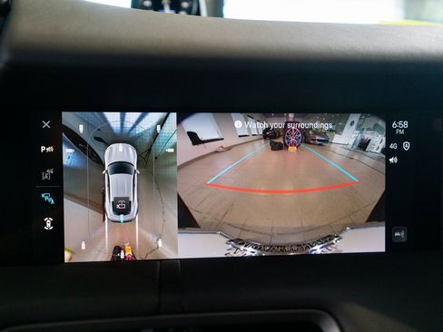 New 2025 Porsche Taycan image 32