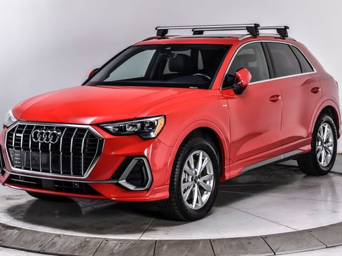Used 2022 Audi Q3 2.0T Premium AWD/4WD image 2