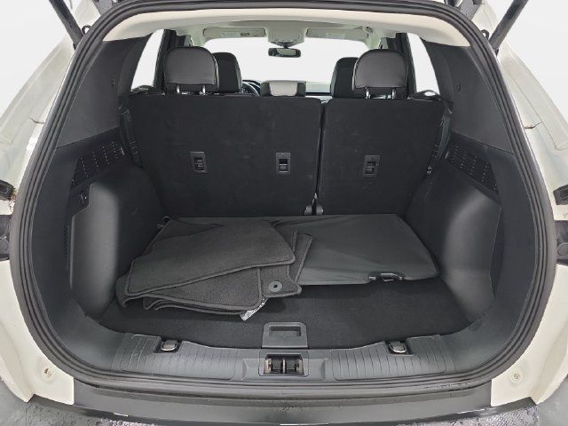 Certified 2023 Ford Escape SE w/ PHEV Premium Package FWD image 30