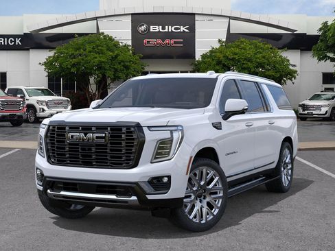 New 2026 GMC Yukon XL Denali Ultimate image 8