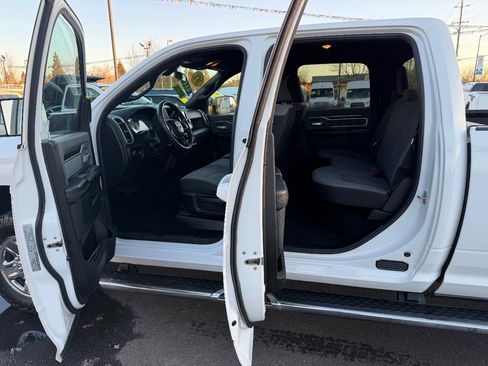 Used 2021 RAM 2500 Big Horn image 14
