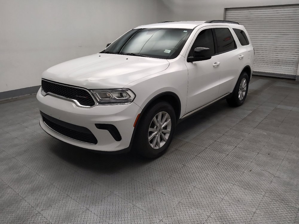 Used 2024 Dodge Durango SXT RWD image 2