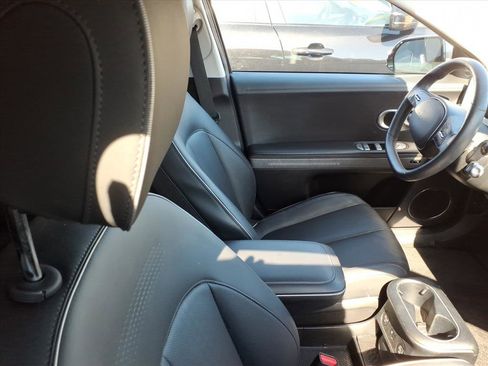 Used 2022 Hyundai Ioniq 5 Limited image 9