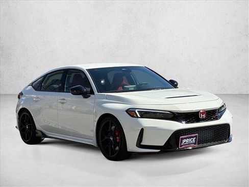 Used 2025 Honda Civic Type R image 3