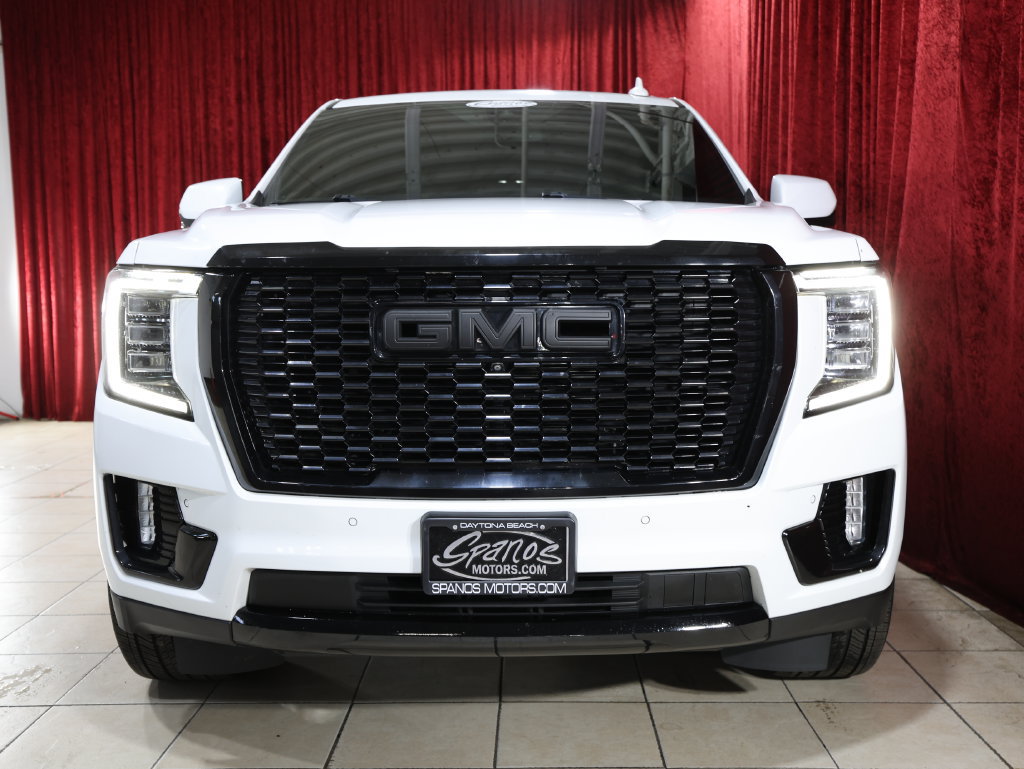 Used 2022 GMC Yukon XL Denali AWD/4WD image 9