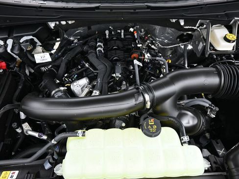 New 2025 Ford Expedition Max Active image 12