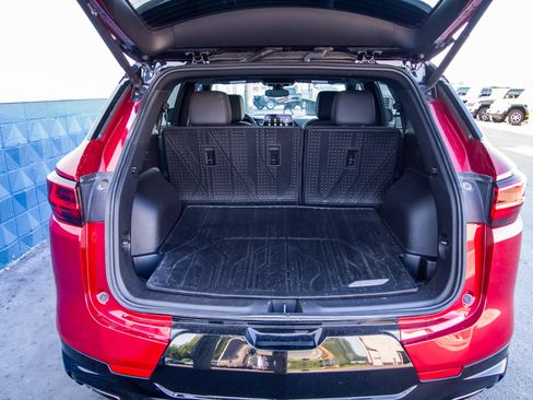Used 2023 Chevrolet Blazer RS w/ Enhanced Convenience Package FWD image 29