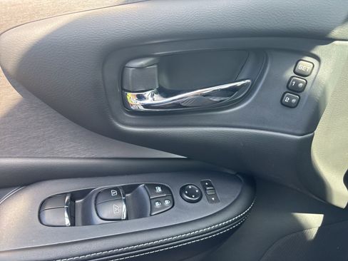 Used 2024 Nissan Murano SL image 22