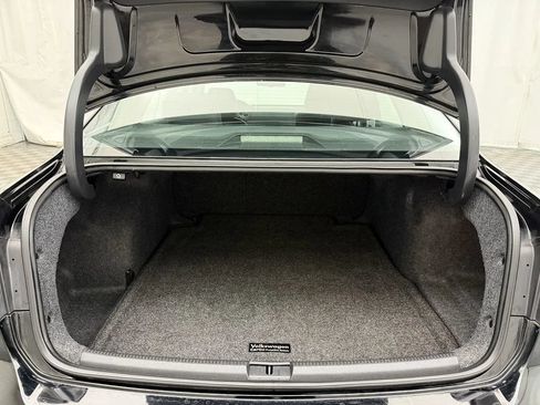 Used 2013 Volkswagen Passat 2.5 SE FWD image 19