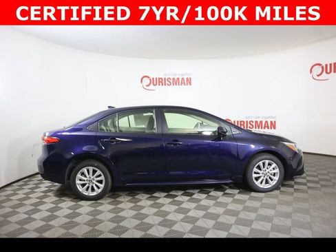 Used 2025 Toyota Corolla LE w/ LE Premium Package image 12