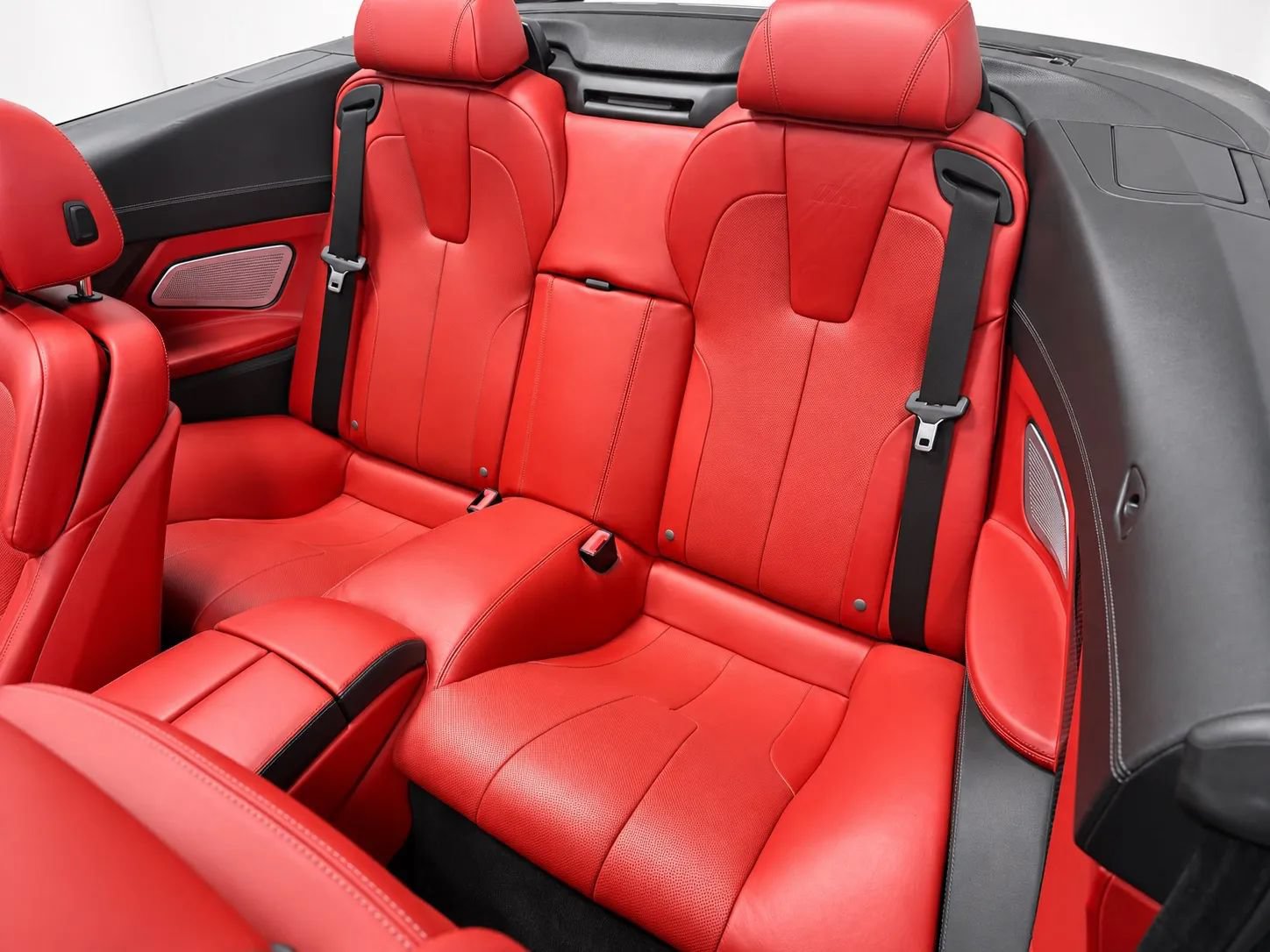 Used 2018 BMW M6 Convertible RWD image 14