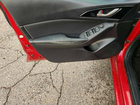 Used 2015 MAZDA MAZDA3 i Sport image 9