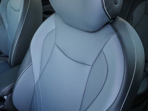 New 2026 Volkswagen Tiguan SE image 35