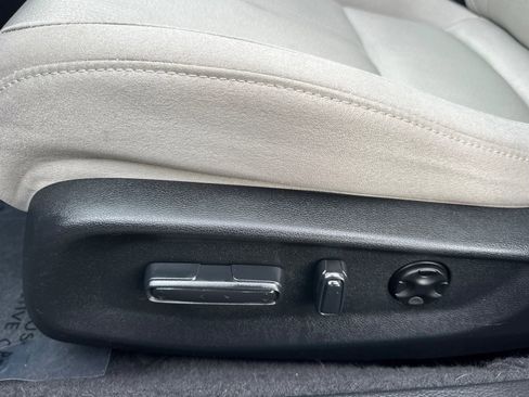 Used 2019 Honda Accord EX image 15