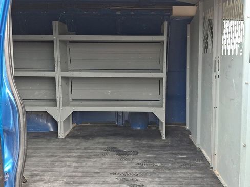 Used 2018 Chevrolet Express 2500 w/ Driver Convenience Package image 26