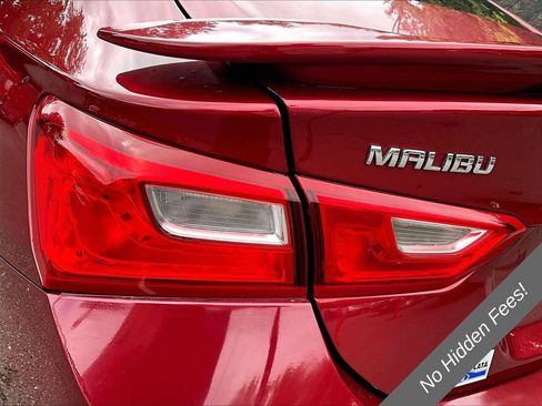 Used 2019 Chevrolet Malibu RS FWD image 23