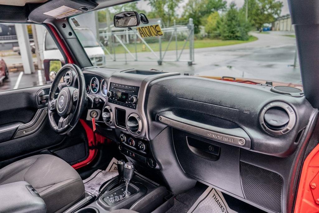 Used 2017 Jeep Wrangler Sport w/ Quick Order Package 24S AWD/4WD image 20
