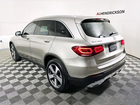 Used 2022 Mercedes-Benz GLC 300 4MATIC image 5