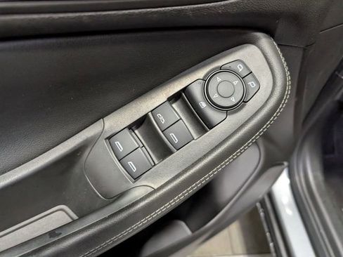 Used 2025 Buick Encore GX Preferred image 12