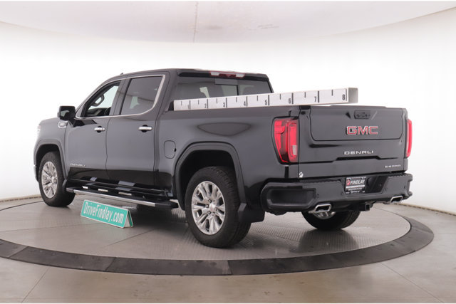 Used 2024 GMC Sierra 1500 Denali AWD/4WD image 8