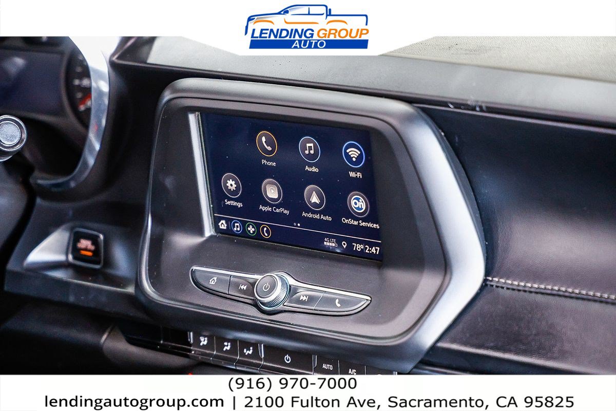 Used 2019 Chevrolet Camaro LT RWD image 12