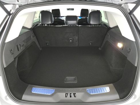 New 2026 Lincoln Nautilus Reserve AWD/4WD image 18