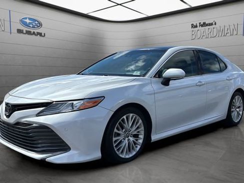 Used 2018 Toyota Camry XLE w/ Driver Assist Package image 10