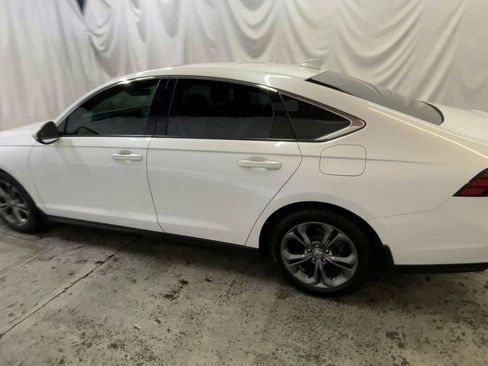 Used 2024 Honda Accord EX image 6