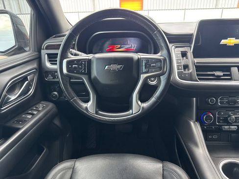 Used 2023 Chevrolet Suburban Z71 w/ Luxury Package AWD/4WD image 14