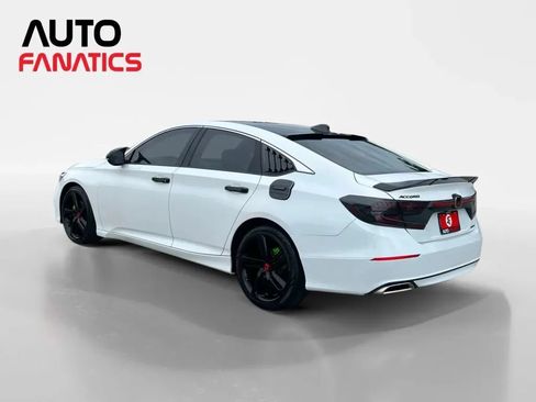 Used 2019 Honda Accord Sport image 3