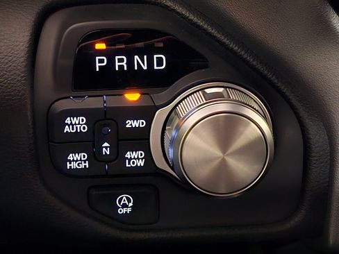 Used 2025 RAM 1500 Laramie w/ Sport Appearance Package AWD/4WD image 16