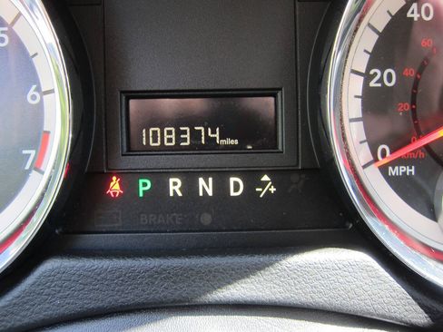 Used 2017 Dodge Grand Caravan SE w/ Power Window Group FWD image 16