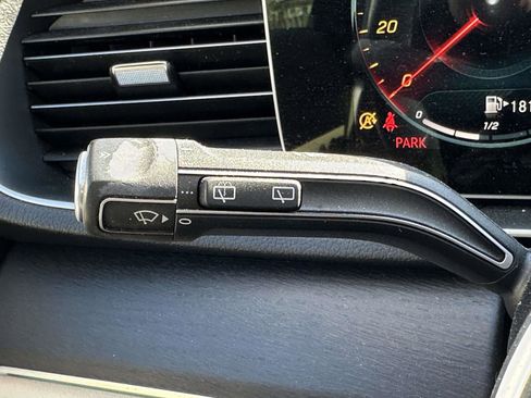 Used 2022 Mercedes-Benz GLE 350 4MATIC image 44