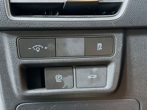 Used 2025 Hyundai Sonata SEL image 17