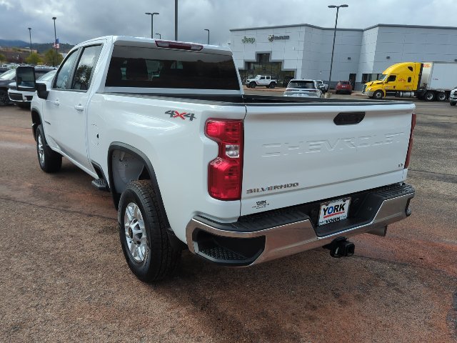Used 2026 Chevrolet Silverado 2500 LT AWD/4WD image 6