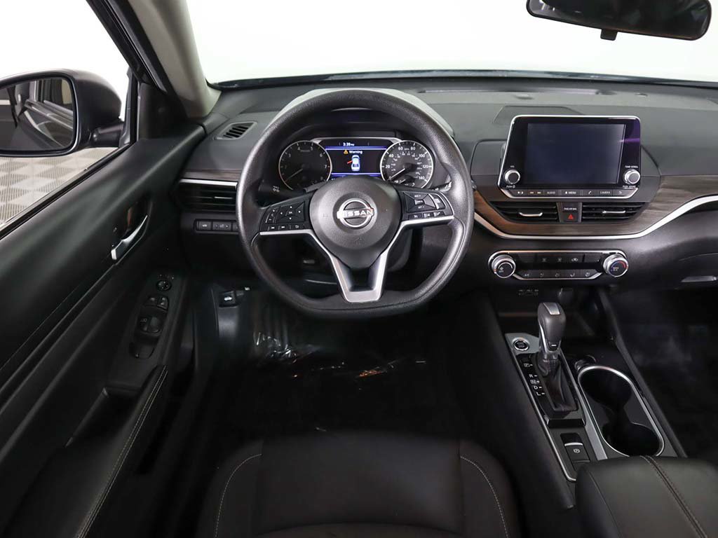 Used 2024 Nissan Altima 2.5 SV AWD/4WD image 31