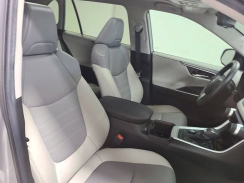 Certified 2022 Toyota RAV4 Limited AWD/4WD image 15