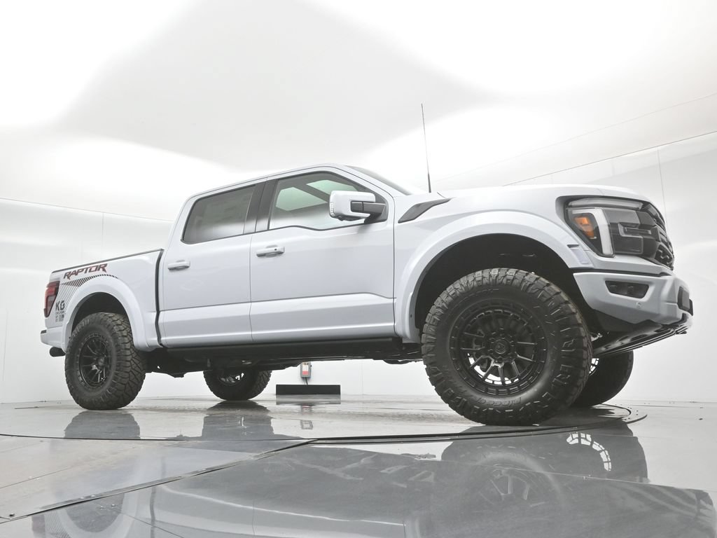 Used 2025 Ford F150 Raptor AWD/4WD image 47