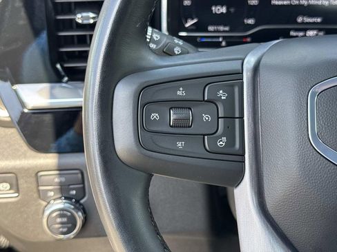 Used 2025 GMC Sierra 1500 SLT AWD/4WD image 39