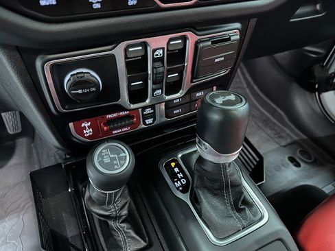 Used 2024 Jeep Wrangler Unlimited Rubicon 392 AWD/4WD image 31