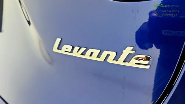 Used 2023 Maserati Levante GT AWD/4WD image 36